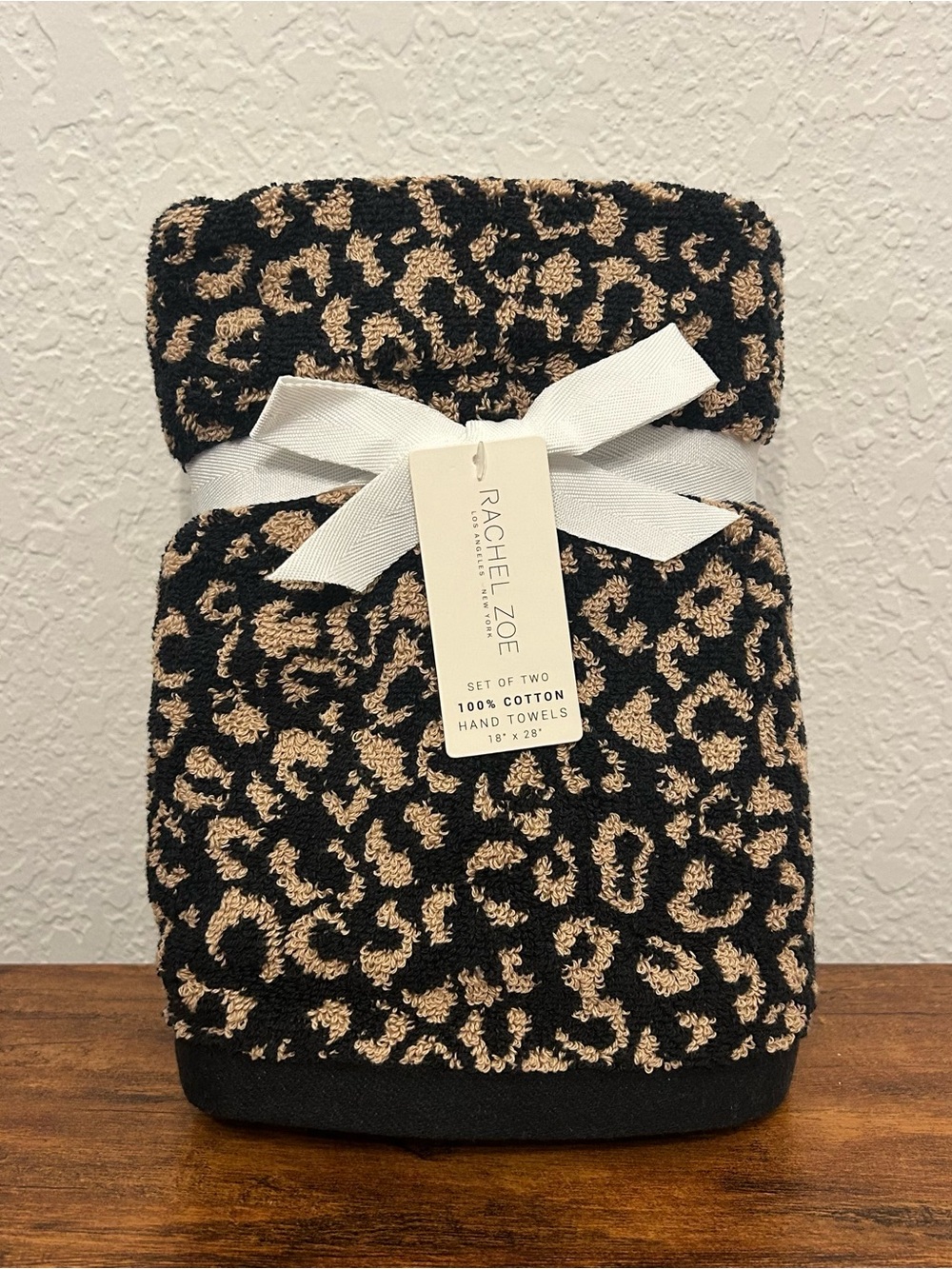 NWT Set of 2 Rachel Zoe Reversible Leopard Cheetah Print 100% Cotton Hand Towels